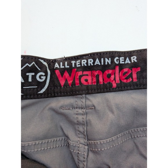 Wrangler ATG All Terrain Gear Mens 34x32 Cargo Pants Outdoor Hiking Active Gray - Picture 3 of 6